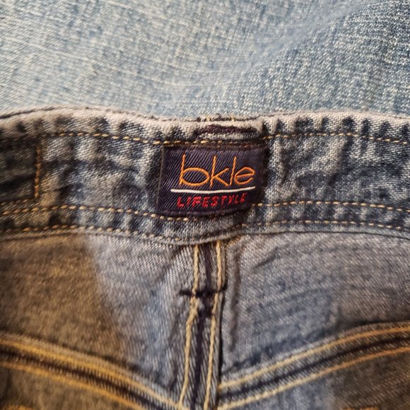 Last chance BKE Candies Jeans Capris Lifestyle bundle - Picture 2 of 8